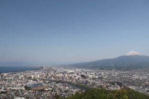 沼津は、エリアごとに歴史が違う。まちの成り立ちを訪ねる歴史散歩。