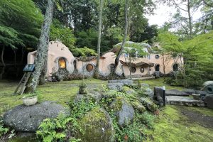 【宿泊体験記】まるで森の中の“夢の国”!伊豆の国市「スターヒルズ・夢の家」で過ごす本格BBQ&グランピング