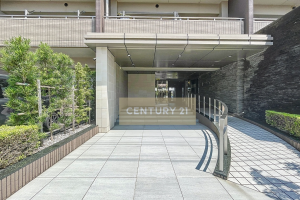【お預かり物件】ドラックストアまで徒歩3分・御殿場市川島田中古マンション　新着物件情報公開しました